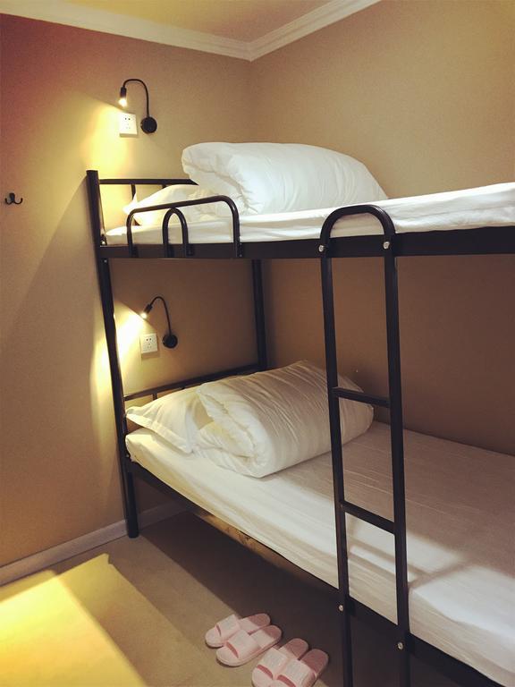 Lantian Garden Hostel Qingdao Exterior foto